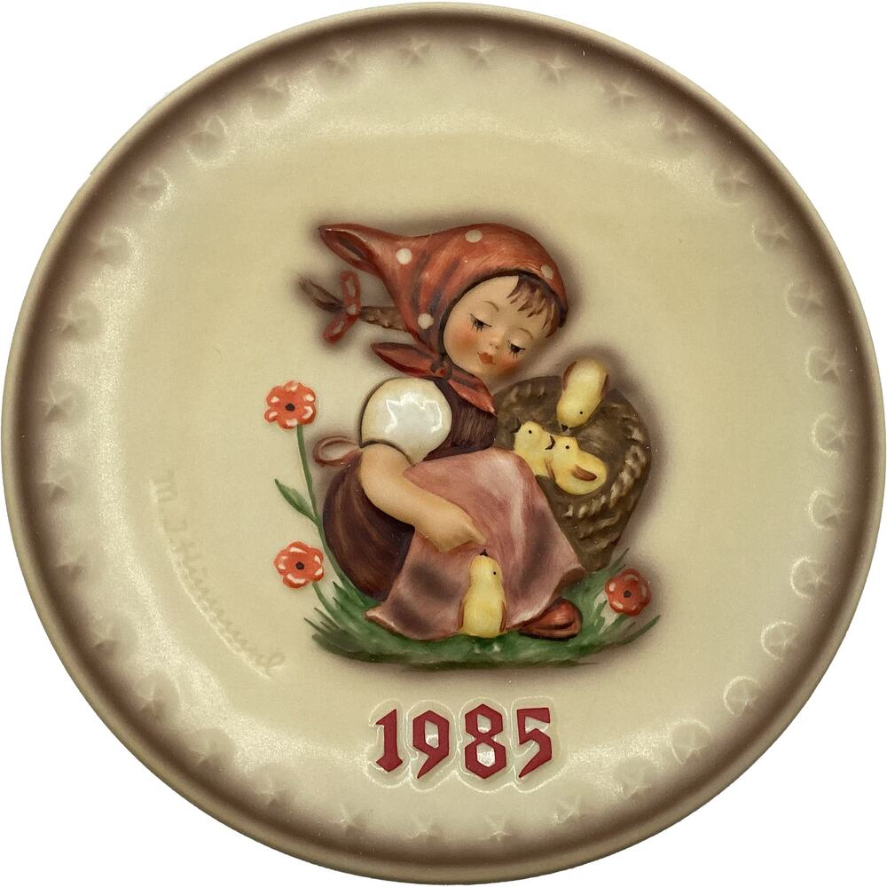 Vintage M.J. Hummel 1985 15th Annual Handpainted Collectible Plate Hum 278